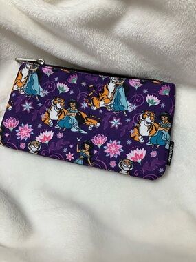 💐 Loungefly Disney Jasmine & Raj Floral Cosmetic Makeup Case Pouch Multi